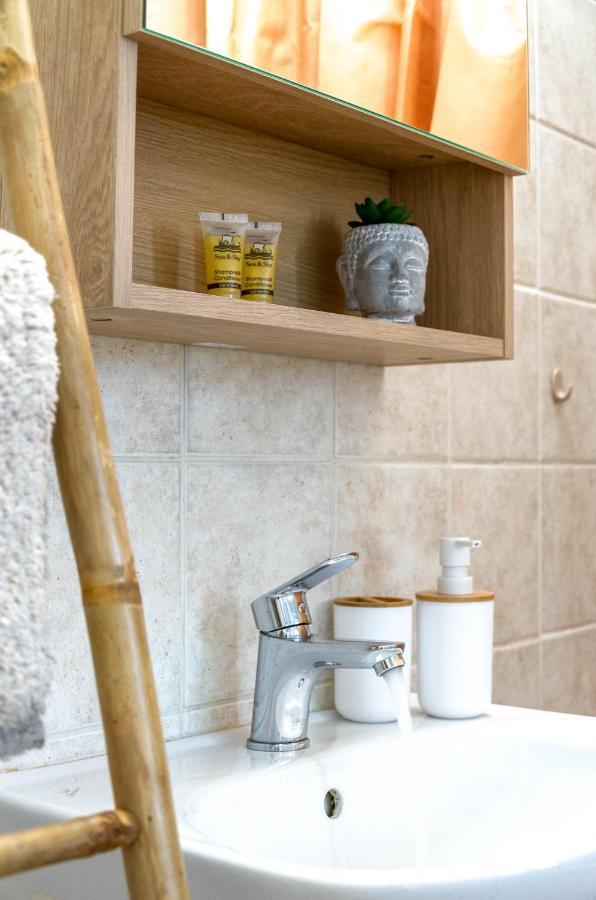אתונה Penthouse 2Bd Apartment In The Heart Of Koukaki מראה חיצוני תמונה